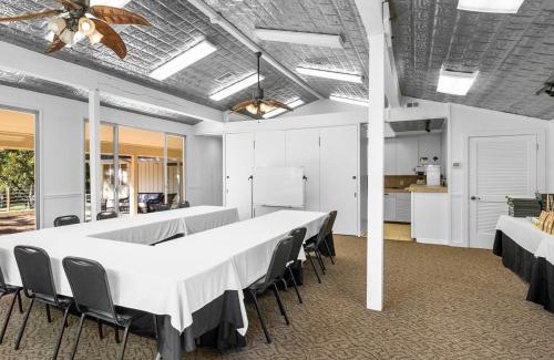 Comfort Hotel | The Meyer Hotel