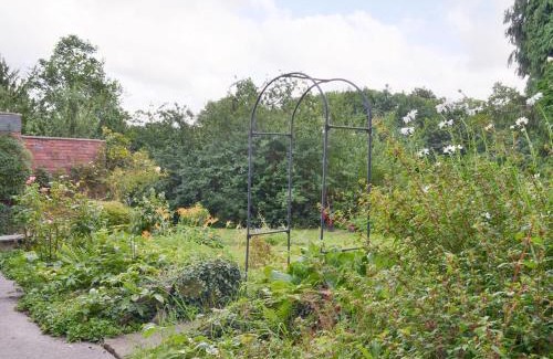 Ault Hucknall House | The Mill Cottage