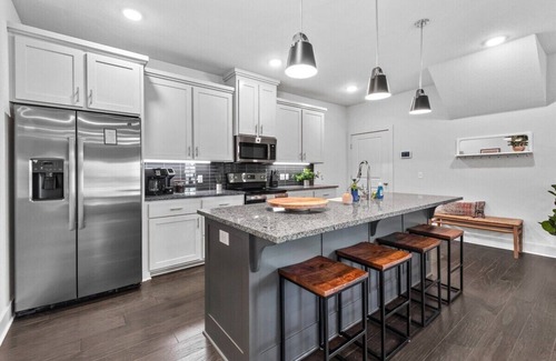Fayetteville House | The Millsap - Walk to Centennial Park