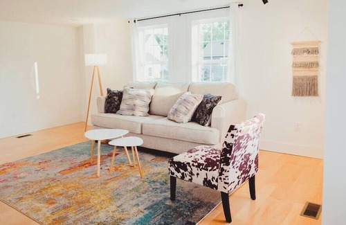 Laurium House | The Miners Rest