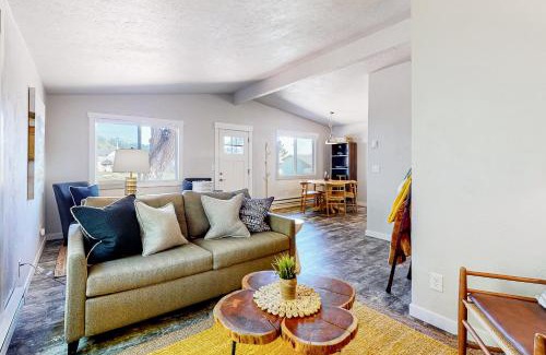 Lilliwaup House | The Mint At Hood Canal