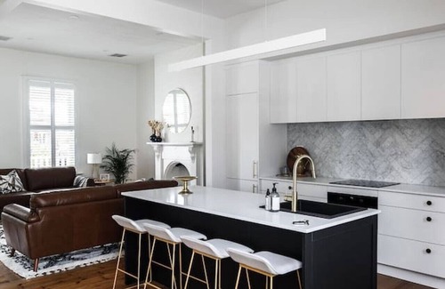 Launceston CBD House | The Mistress - refined, elegant and sophisticated