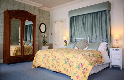 Chipping Sodbury Bed & Breakfast | The Moda House