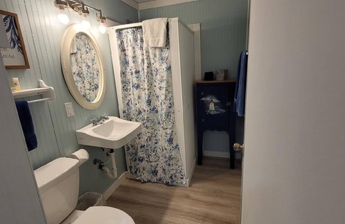 Cheboygan Hotel | The Monarch Motel