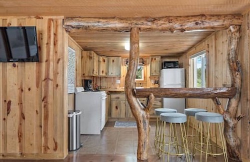 Custer Cabin | The Monet: Sauna + Firepit + Needle Views