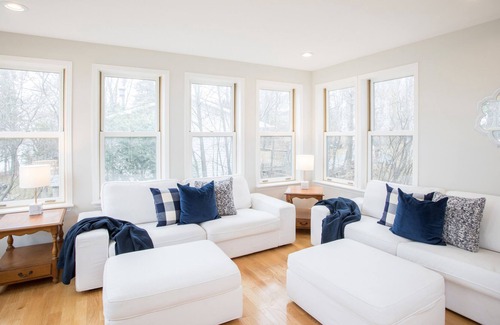 Picton House | The Montauk