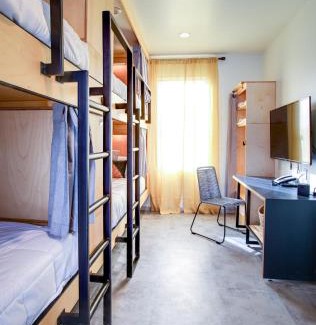 West Park Hotel | The Monterey Motel