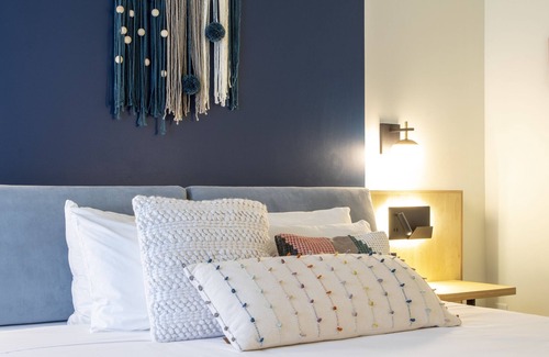 West Old Town Hotel | The Monterey Motel