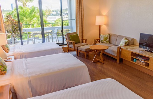 Maeganeku Hotel | THE MOON BEACH MUSEUM RESORT