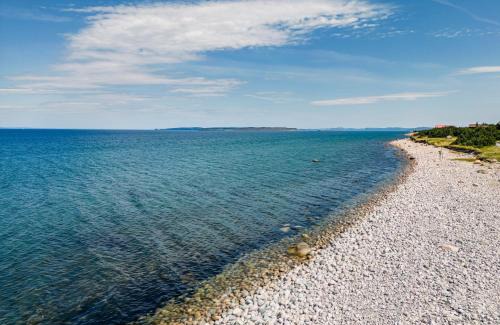 Conception Bay South House | The Mooring Ocean Vw 3b Coastal Experience