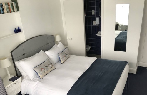 Southend-on-Sea Bed & Breakfast | The Moorings B&B