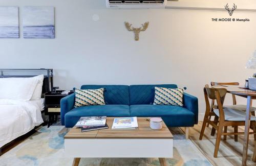 Downtown Memphis Apartment | The Moose #11 - Luxe Modern loft with King Bed, Free Parking & Wi-Fi