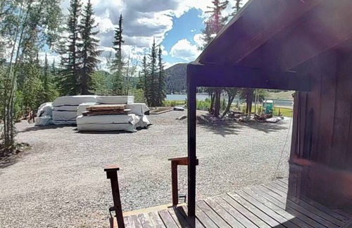 Lake City Cabin | The Moose Goose Cabin by the Lake at Lake San Cristobal