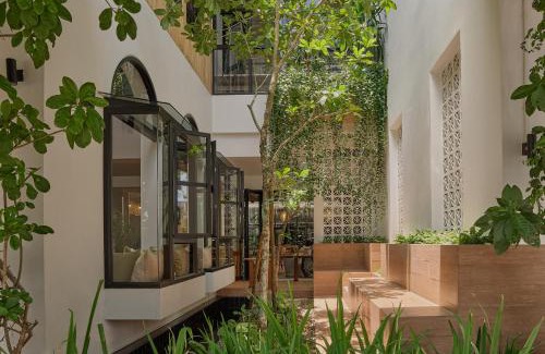 Chanthaburi Hotel | The Motifs Eco Hotel - SHA Extra Plus