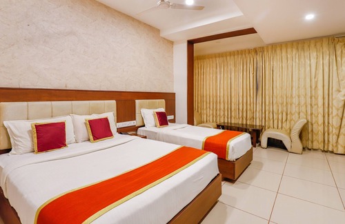 Triplicane Hotel | The Mount City