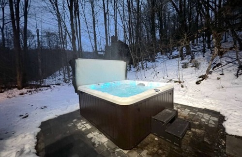 Stratton Mountain House | The Mountain Escape!