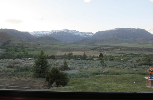 Wapiti Cabin | The Mountain Man - Yellowstone and Cody Cabin with spectacular views