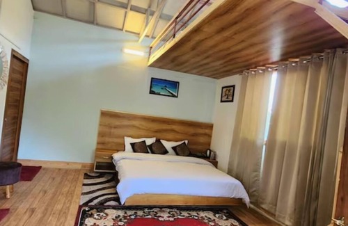 Naina Range Hotel | The Mystic Pines