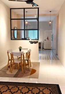 Bandar Baru Salak Tinggi House | THE Nadraa GUESTHOUSE KLIA