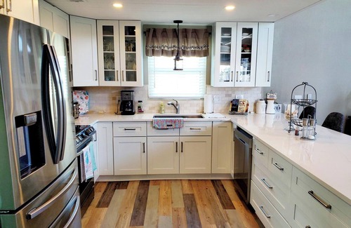 Hudson House | The Nauti Mermaid