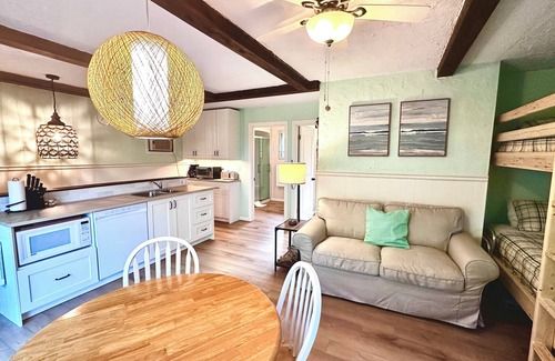 Zurich Cottage | The Nest at The Beach House on Lake Huron Guest suite, family getaway