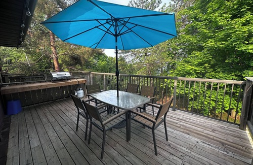 Zurich Cottage | The Nest at The Beach House on Lake Huron Guest suite, family getaway