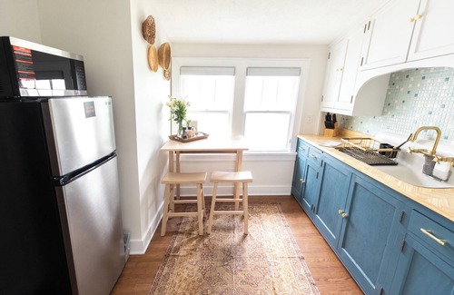 Southeast Omaha Apartment | The Nest: Charming 2BR Retreat