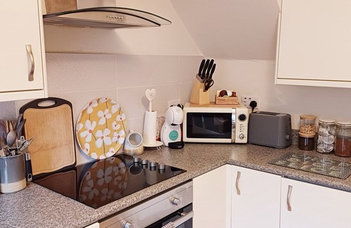 Melrose Cottage | The Nest- Charming one bedroom cosy cottage in central Melrose, Scottish Borders