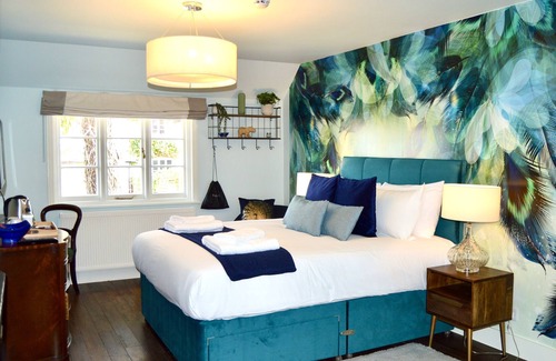Petersfield Hotel | The Nest Hotel and Restaurant