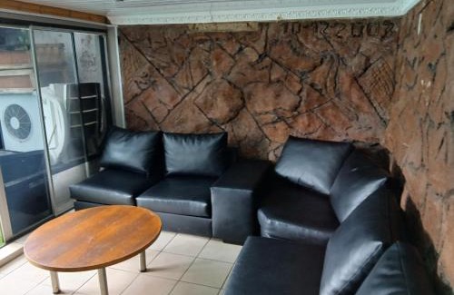 Krugersdorp Bed & Breakfast | The Nest sleep n dine