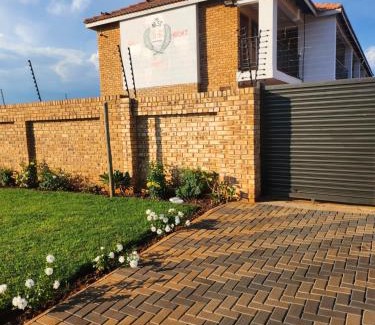 Vosloorus Bed & Breakfast | The Nest