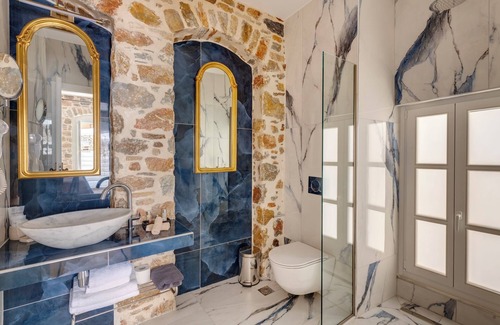 Ermoupoli House | THE NESTORIAN HOUSE