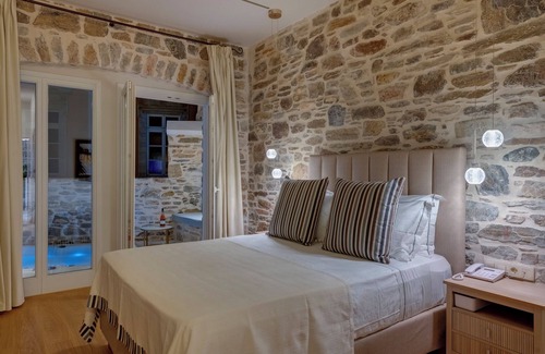 Ermoupoli House | THE NESTORIAN HOUSE