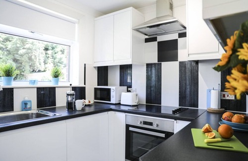 Wishaw Apartment | The Netherton House in Wishaw