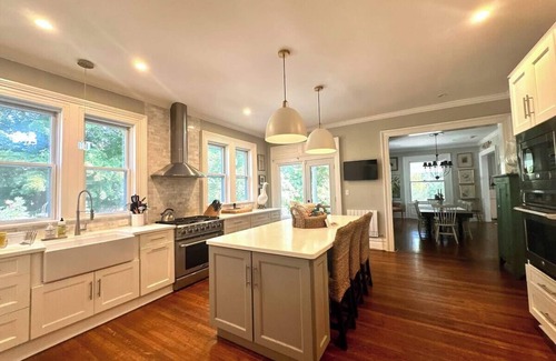 Kingston House | The Newkirk: Elegant Victorian with Modern Amenities in Historic Kingston, NY