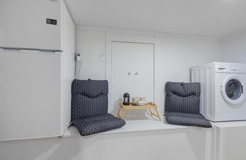 Henderson Apartment | The Nifty Nook Studio with Parking and Wi-fi