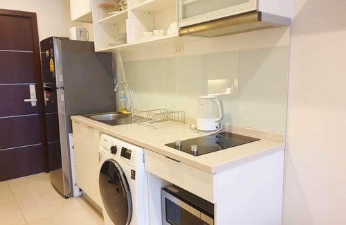 Chang Khlan Condo | The Night Bazaar Astra Condo