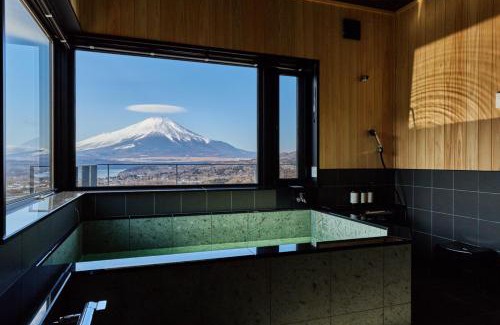 Yamanakako Villa | The No10 Mt Fuji Sky Villa