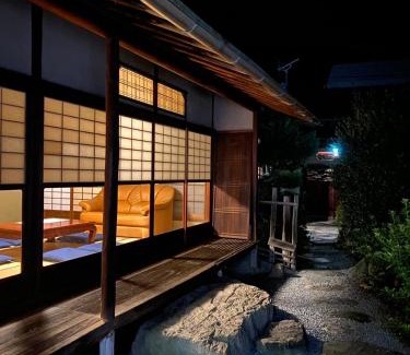 Kamijima-cho Apartment | The Nomad Inn Yugejima
