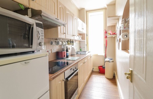 Tywyn Cottage | THE NOOK, pet friendly, country holiday cottage in Tywyn
