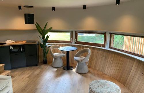 Neede Apartment | The Nutshell met hottub en sauna | 2 personen