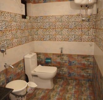 Khattalwada Hotel | The Oak & Lake View Resort By Mind My Trip