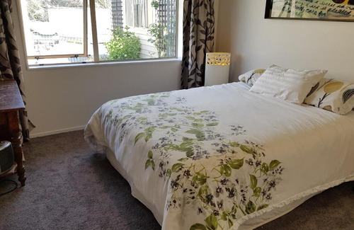 Kerikeri Bed & Breakfast | The Oars B&B