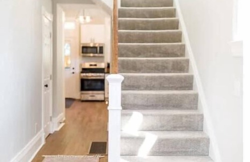 Walnut Hills House | The Oasis- Hot tub&Walk to Bars