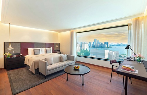 Nariman Point Hotel | The Oberoi Mumbai