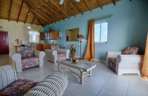 Smith's Bay Hotel | The Ocean Dream Beach Resort