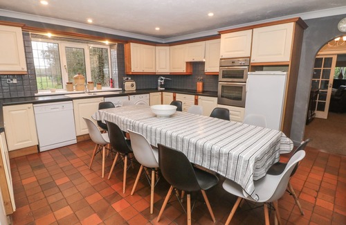 Farley Cottage | THE OLD BARN, family friendly in Farley Near Alton Towers