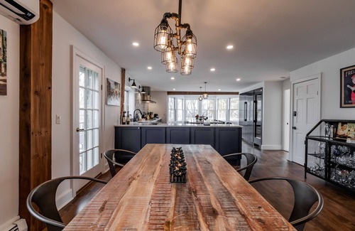 New Gloucester House | The Old Bell Tavern - Luxury in the Countryn3BDR w/AC and fantastic deck!