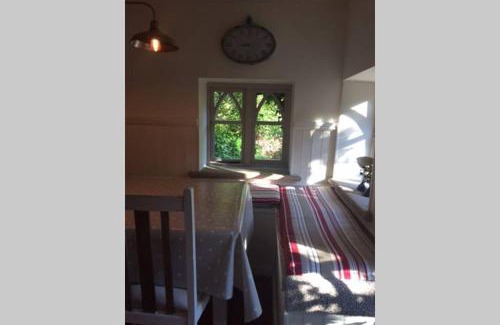 Alton House | The Old Castle Inn
