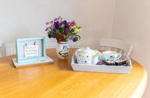 Longhope House | The Old Farm